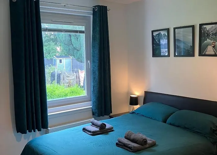 1 Bed Flat Near Murrayfield